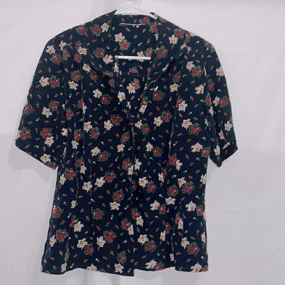 Beautifulvintagefloral Blouse